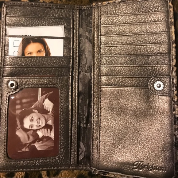 Authentic Brighton new Large python Wallet - Picture 2 of 6